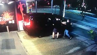 館長中3槍／狂粉近距離開槍畫面曝光