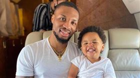 NBA／回家看膝傷　小李樂曬2歲娃
NBA,波特蘭拓荒者,Damian Lillard,膝傷,兒子
翻攝自IG Damian Lillard