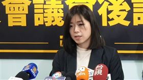 時代力量決策會議會後記者會，王婉諭、邱顯智、高鈺婷、林于凱、張衞航、簡智翔、吳韋達、白卿芬、宋國鼎、彭盛韶、李兆立、林易瑩、林彥甫（圖／記者黎冠志攝影）