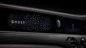 ▲勞斯萊斯汽車首度揭曉全新內裝星光飾板。（圖／Rolls-Royce提供）