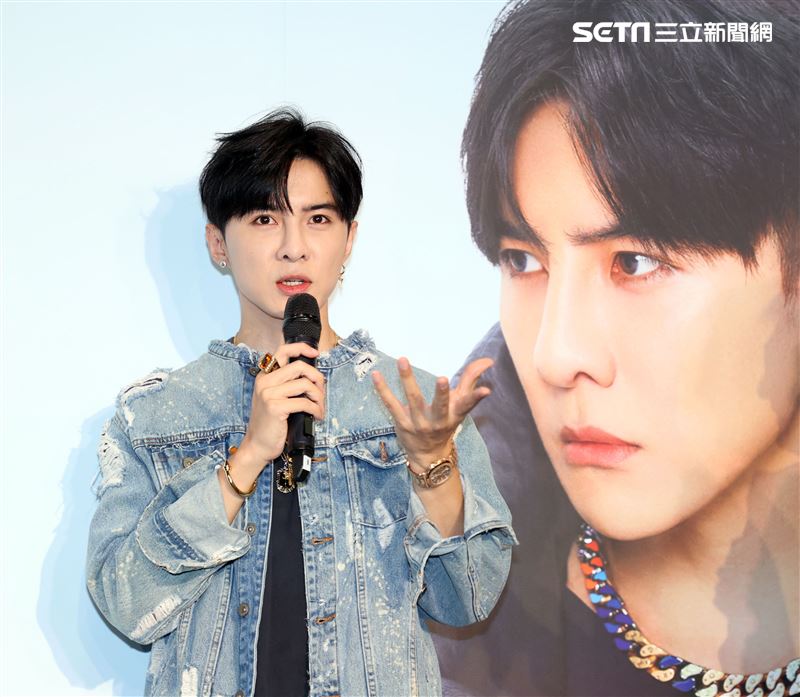 睽違9年唐禹哲也終於以歌手的身份親自作詞作曲，在台灣發行全新單曲〈算了吧〉、〈DOWN〉。（記者邱榮吉/攝影）