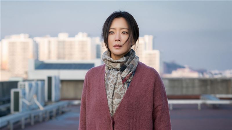 懷孕遭男友逼墮胎！女星改名秘密產子