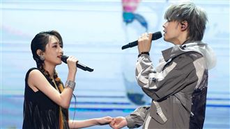 八三夭生日趴帶壞柯佳嬿　大喊想放鬆