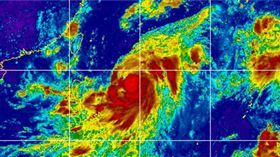 梅莎變胖今晚加速北上　10號颱「海神」下周恐生成
圖翻攝自CIMSS