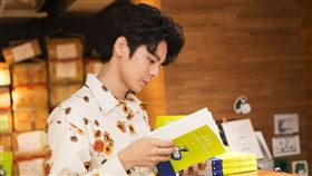 林柏宏,怪胎,正常人,電影,影集　圖／時報出版社提供