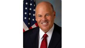 美國郵政管理局長德喬伊（Louis DeJoy）。（圖／翻攝自維基百科，版權屬公有領域）