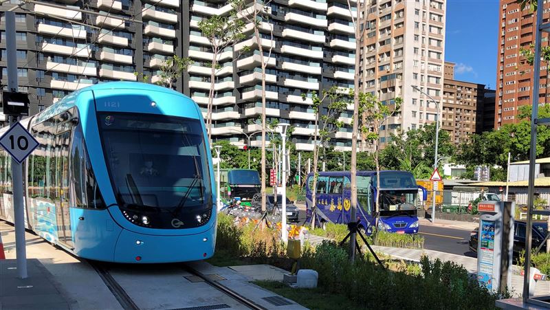 淡海輕軌藍海線完成初勘　拚年底通車