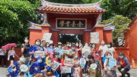 ▲台南新住民參加新住民全球新聞網舉辦的府城古蹟文化導覽活動。（圖／移民署提供）