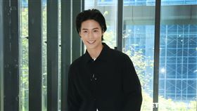 演員林禹為「台灣第一小生」林瑞陽的兒子，從未在台灣螢光幕前曝光的他，這次在三立台灣台《戲說台灣》全新單元「新娘神救姻緣」中擔任男主角，負責幫女騙子張懷媗配對的專屬新娘神。圖／記者邱榮吉攝影