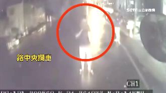水電行丟泥土馬桶　垃圾車拒收爆衝突