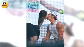 夢多和新歡當街喇舌／CTWANT授權提供