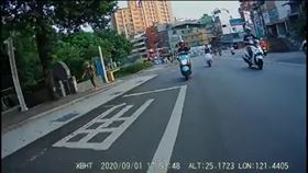 新北市,淡水,看妹,車禍,猛撞