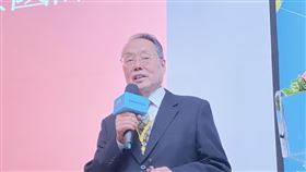 施振榮籲台灣示範人文應用工業技術研究院14日舉辦年度專刊發表暨台灣科技服務新生態創新論壇，宏碁集團創辦人施振榮演講時呼籲，台灣需要在現有基礎上建構新的核心能力，在人文應用方面可以做出更多示範。中央社記者吳家豪攝  108年10月14日