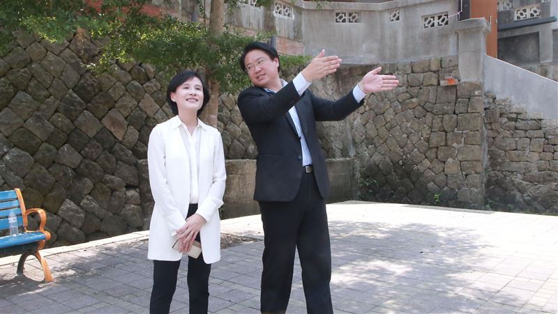 選下任北市長？林右昌、鄭麗君這樣答