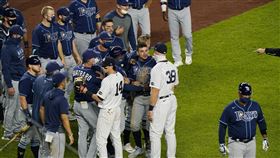 ▲Aroldis Chapman（查普曼）火球引發衝突（圖／美聯社／達志影像）