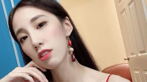 致敬邱淑貞　瑤瑤大露豪乳車頭燈狂晃