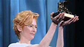 蒂妲史雲頓,Tilda Swinton,查德威克鮑斯曼,Chadwick Boseman,黑豹,Wakanda　圖／翻攝自Tilda Swinton IG