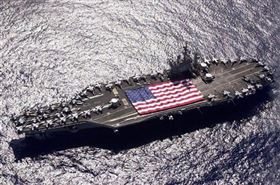 美軍航母