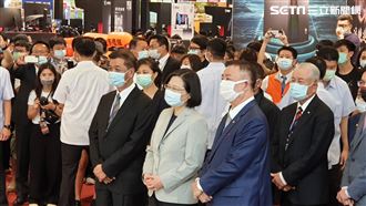 中國口罩混進國家隊　小英怒不可遏