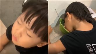 3歲兒吃飯突安靜　他轉頭一看傻眼
