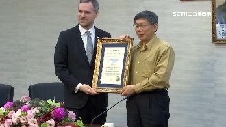 賀吉普自稱台北市民　嗆中投資跳票