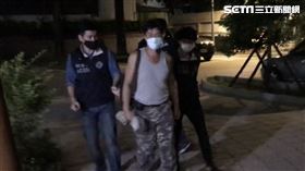 ▲加利科技負責人林明進，被控以中國口罩混當國家隊口罩，被移送士林地檢署。（圖／記者楊佩琪攝）