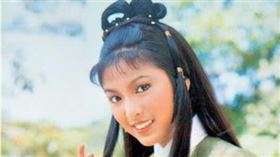 香港女星米雪1976年演出《射鵰英雄傳》黃蓉/微博
