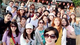 ▲旅遊的知名團購企業家486先生，再次帶員工「類出國」，這次花費金額高達45萬。（圖／486團購提供）