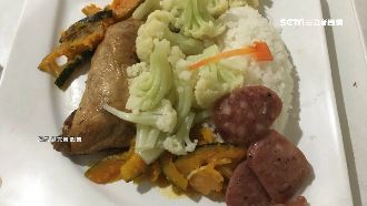 排雲山莊餐食難吃？劉克襄貼文引論戰