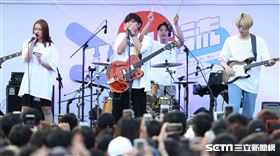 告五人。（圖／記者邱榮吉攝影）