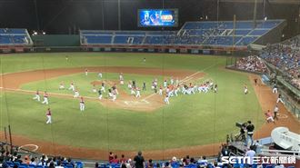 中職／鄉長丟郭阜林！統一樂天爆衝突