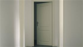 房門，開門，房間，靈異，回家，闖空門（示意圖／翻攝自Pixabay）