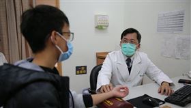 花蓮慈院中醫部兒科主任楊成湛強調，時序進入秋天白露節氣，今（7）日為今年節令「白露」，也是兒童開始服用中醫轉骨方的適當時機。（圖／翻攝自花蓮慈濟醫院臉書）