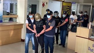 5煞虐金錢豹酒客遭收押　又5男投案