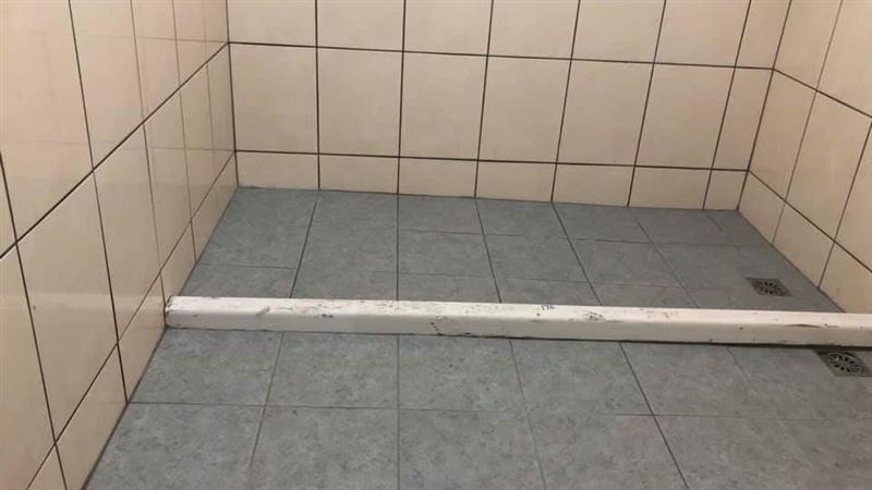 裝修廁所…男見地板怒喊重做！網戰翻