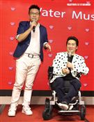 生命鬥士蔡義德台語專輯發片好友沈玉琳站台加油。（記者邱榮吉/攝影）。（記者邱榮吉/攝影）