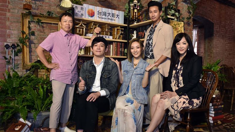 閻奕格合體邱凱偉　螢幕處女秀藏爆點