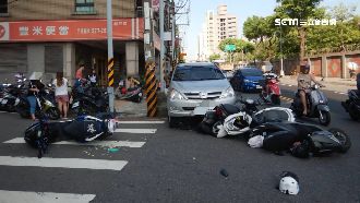 酒駕撞飛雙載母女　男肇逃再撞6機車