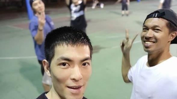 亂入老蕭合影　網一看傻眼…竟是天王