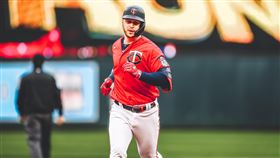 ▲雙城捕手傑佛斯（Ryan Jeffers）擊出生涯首轟。（圖／翻攝自雙城推特）