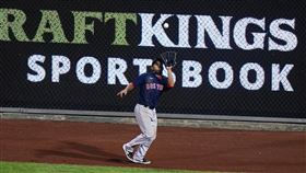 林子偉本季首度守右外野。(圖／美聯社／達志影像)
