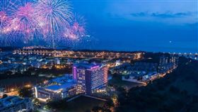 ▲國慶煙火在漁光島（圖／台南大員皇冠假日酒店提供）