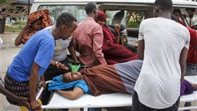 自殺炸彈客襲擊索馬利亞首都餐廳　釀3死7傷，圖／美聯社／達志影像