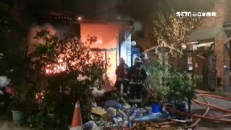 民宅深夜突竄火　屋主「赤腳逃出門」