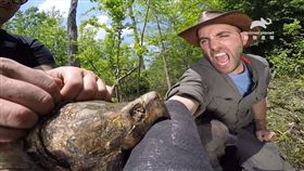  《野地大膽王勇闖荒野》（圖／動物星球頻道提供）