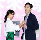 李至正、張寗出席三立週五華劇「未來媽媽」記者會。（記者邱榮吉/攝影）