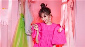 最真實、零距離的王心凌都在今天上架的「開箱王心凌」影片 環球唱片提供