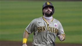 ▲海吉斯（Austin Hedges）破了皇家投手辛格（Brady Singer）的無安打比賽。（圖／美聯社／達志影像）