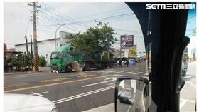 高雄,岡山,輾斃,血肉模糊,騎士,聯結車