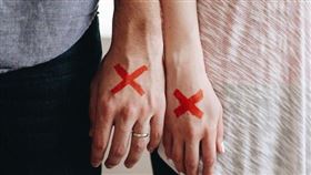 分手，吵架，情侶（圖／翻攝自ＰＩＸＡＢＡＹ）